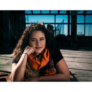 Meet your Posher, Lisbeth